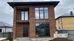 Дом 185м&sup2;, 2-этажный, участок 5 сот.  