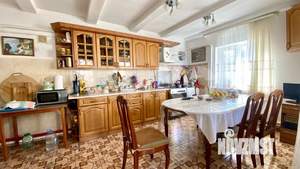 Дом 64м&sup2;, 1-этажный, участок 10 сот.  