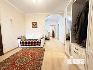 Дом 170м&sup2;, 2-этажный, участок 7 сот.  