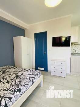 Дом 257м&sup2;, 2-этажный, участок 4 сот.  