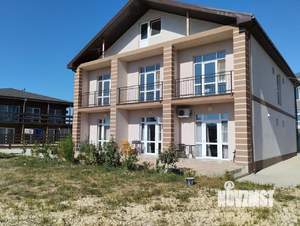 Дом 313м², 2-этажный, участок 17 сот.  