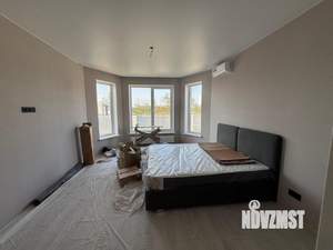 Дом 110м&sup2;, 2-этажный, участок 6 сот.  