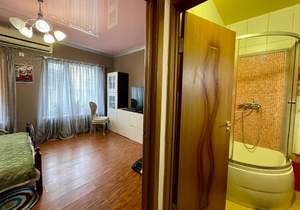 Дом 100м², 3-этажный, участок 1 сот.  