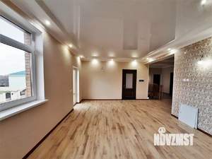 Дом 251м², 2-этажный, участок 10 сот.  