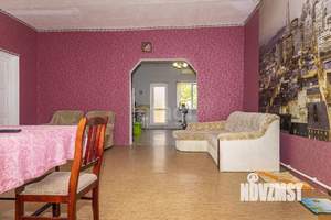 Дом 406м&sup2;, 3-этажный, участок 10 сот.  