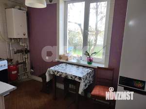 Дом 176м&sup2;, 2-этажный, участок 3 сот.  