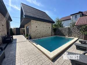 Дом 255м&sup2;, 2-этажный, участок 6 сот.  