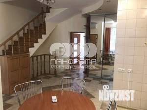 Таунхаус 160м², 2-этажный, участок 1 сот.  