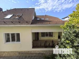 Дом 225м², 2-этажный, участок 7 сот.  