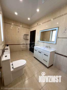 Дом 119м&sup2;, 2-этажный, участок 3 сот.  