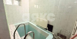 Дом 300м&sup2;, 2-этажный, участок 4 сот.  