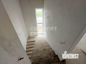 Дом 210м², 2-этажный, участок 8 сот.  
