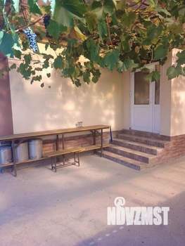 Дом 70м&sup2;, 2-этажный, участок 6 сот.  