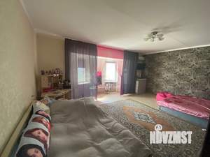 Дом 300м&sup2;, 2-этажный, участок 10 сот.  