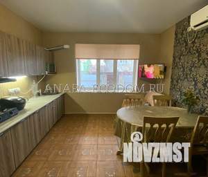 Дом 240м², 2-этажный, участок 6 сот.  