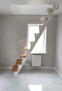 Дом 72м&sup2;, 2-этажный, участок 5 сот.  