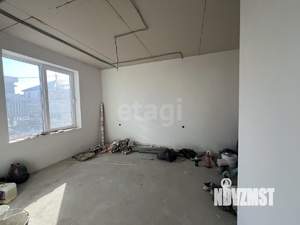 Дом 100м&sup2;, 2-этажный, участок 3 сот.  