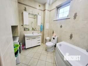 Дом 180м², 2-этажный, участок 5 сот.  