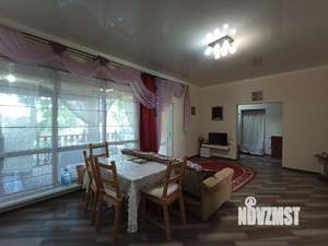 Дом 95м², 2-этажный, участок 10 сот.  