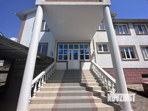 Дом 750м&sup2;, 2-этажный, участок 8 сот.  