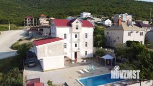 Дом 440м², 2-этажный, участок 8 сот.  