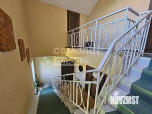 Коттедж 220м², 2-этажный, участок 6 сот.  
