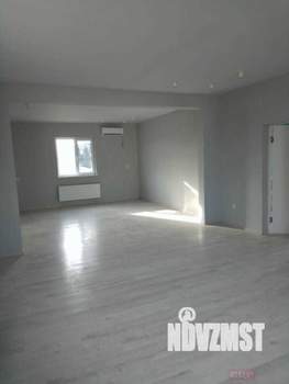 Дом 90м&sup2;, 1-этажный, участок 6 сот.  