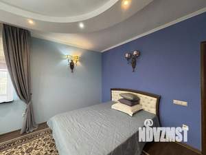 Дом 378м&sup2;, 2-этажный, участок 8 сот.  