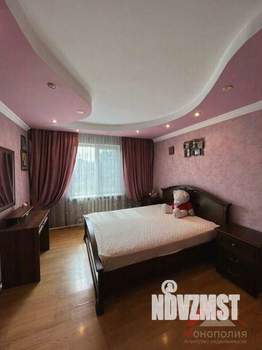 Дом 210м², 2-этажный, участок 5 сот.  