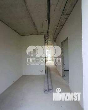 Дом 98м&sup2;, 2-этажный, участок 3 сот.  