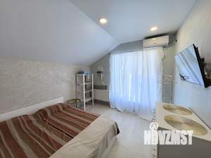 Дом 140м², 2-этажный, участок 4 сот.  