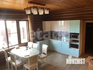 Дом 97м&sup2;, 2-этажный, участок 5 сот.  