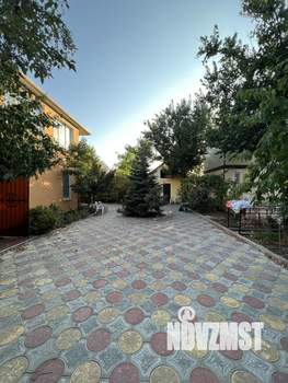 Дом 350м², 2-этажный, участок 10 сот.  