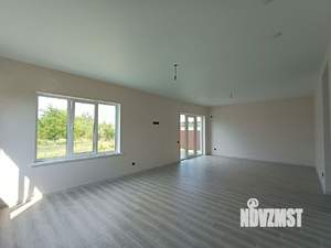 Дом 120м², 2-этажный, участок 6 сот.  