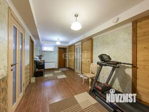 Дом 379м², 2-этажный, участок 8 сот.  