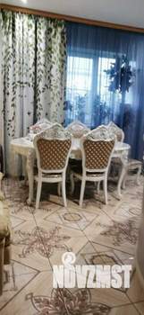 Дом 239м&sup2;, 2-этажный, участок 8 сот.  