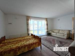 Дом 72м&sup2;, 2-этажный, участок 8 сот.  