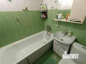 Дом 178м², 2-этажный, участок 3 сот.  