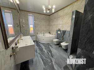 Дом 310м&sup2;, 2-этажный, участок 6 сот.  