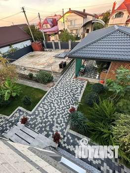 Коттедж 184м², 2-этажный, участок 8 сот.  