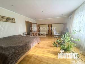 Дом 144м², 2-этажный, участок 5 сот.  