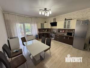 Дом 170м&sup2;, 2-этажный, участок 4 сот.  