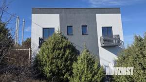 Дом 208м&sup2;, 2-этажный, участок 6 сот.  