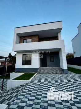 Дом 230м&sup2;, 3-этажный, участок 5 сот.  