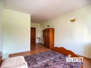 Дом 248м&sup2;, 3-этажный, участок 3 сот.  