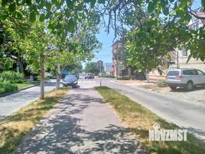 Дом 680м², 2-этажный, участок 10 сот.  