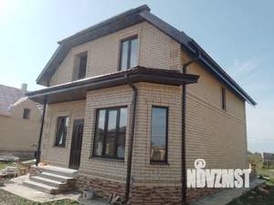 Дом 130м², 2-этажный, участок 6 сот.  