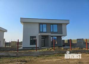 Дом 225м², 2-этажный, участок 5 сот.  