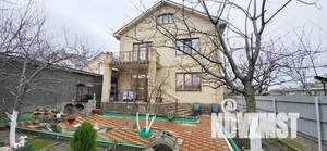 Дом 205м², 2-этажный, участок 5 сот.  