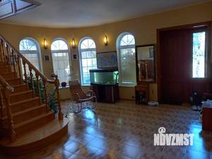 Дом 257м&sup2;, 2-этажный, участок 7 сот.  